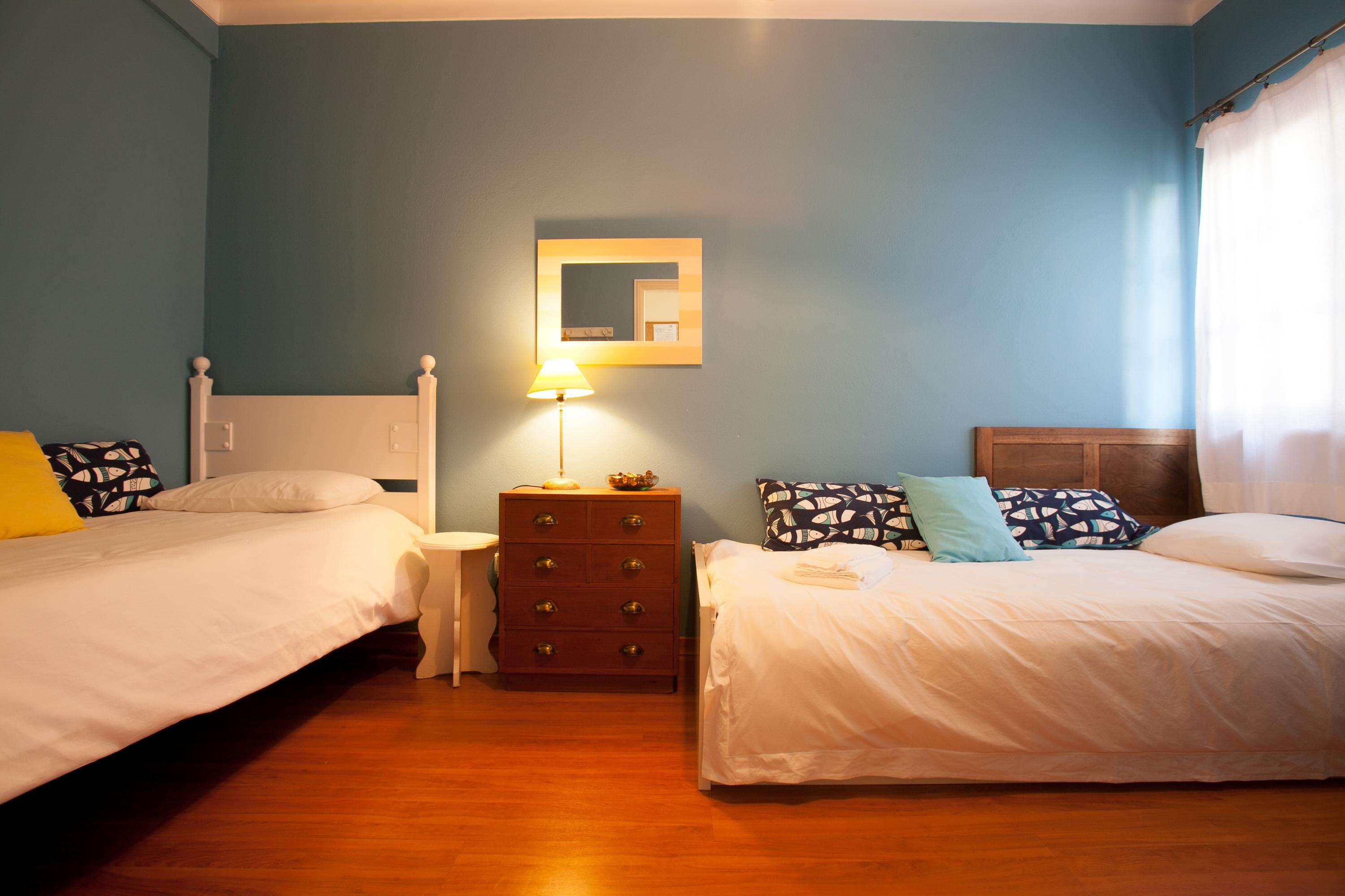 Ericeira Chill Hill Hostel & Private Rooms - Peach Garden מראה חיצוני תמונה