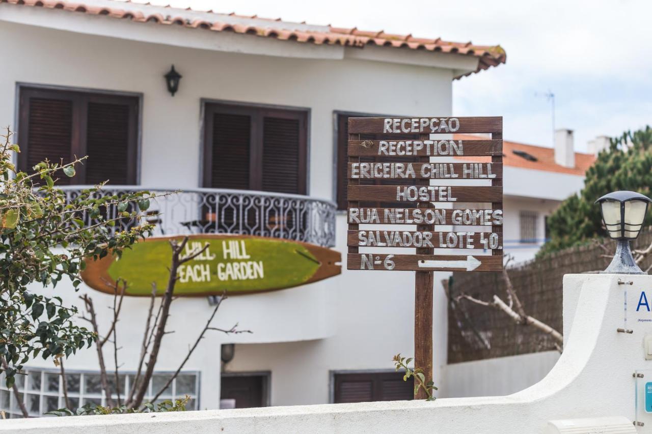 Ericeira Chill Hill Hostel & Private Rooms - Peach Garden מראה חיצוני תמונה